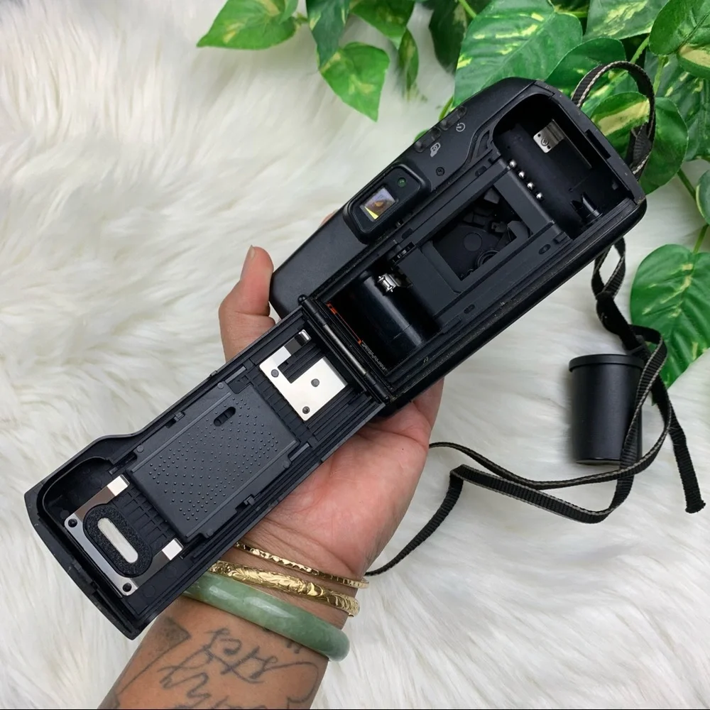 Canon Sure Shot Film Camera!
